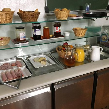 Auberge Les Fontilles Coltines Esterno foto