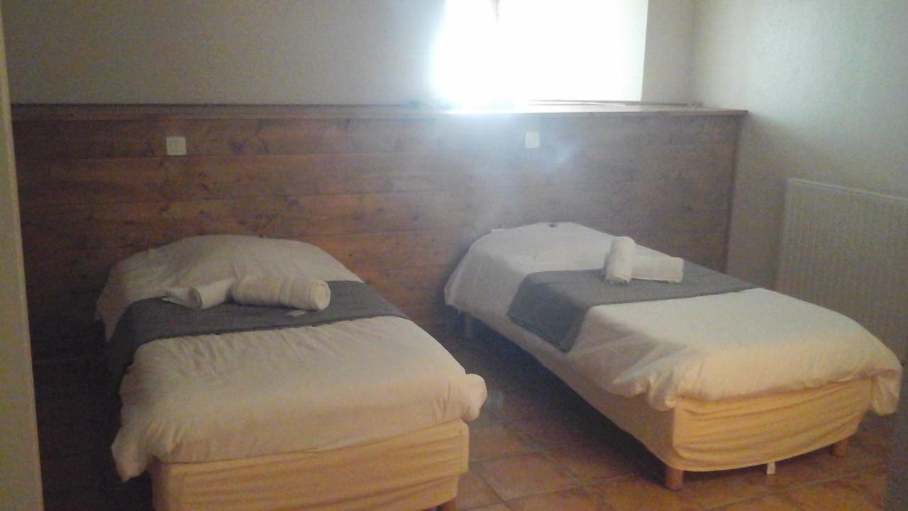 Auberge Les Fontilles Coltines Esterno foto