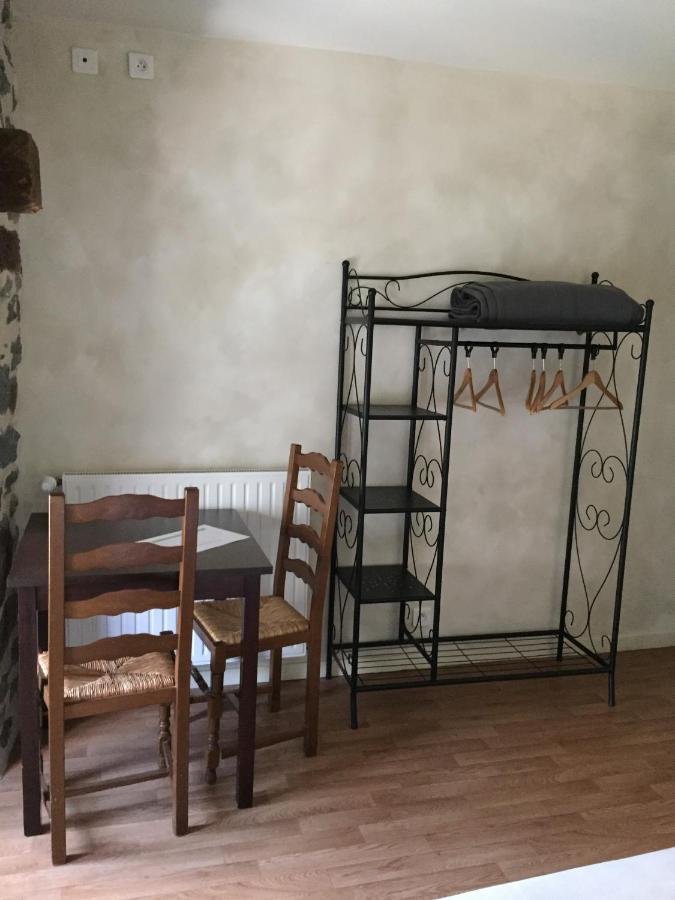 Auberge Les Fontilles Coltines Esterno foto
